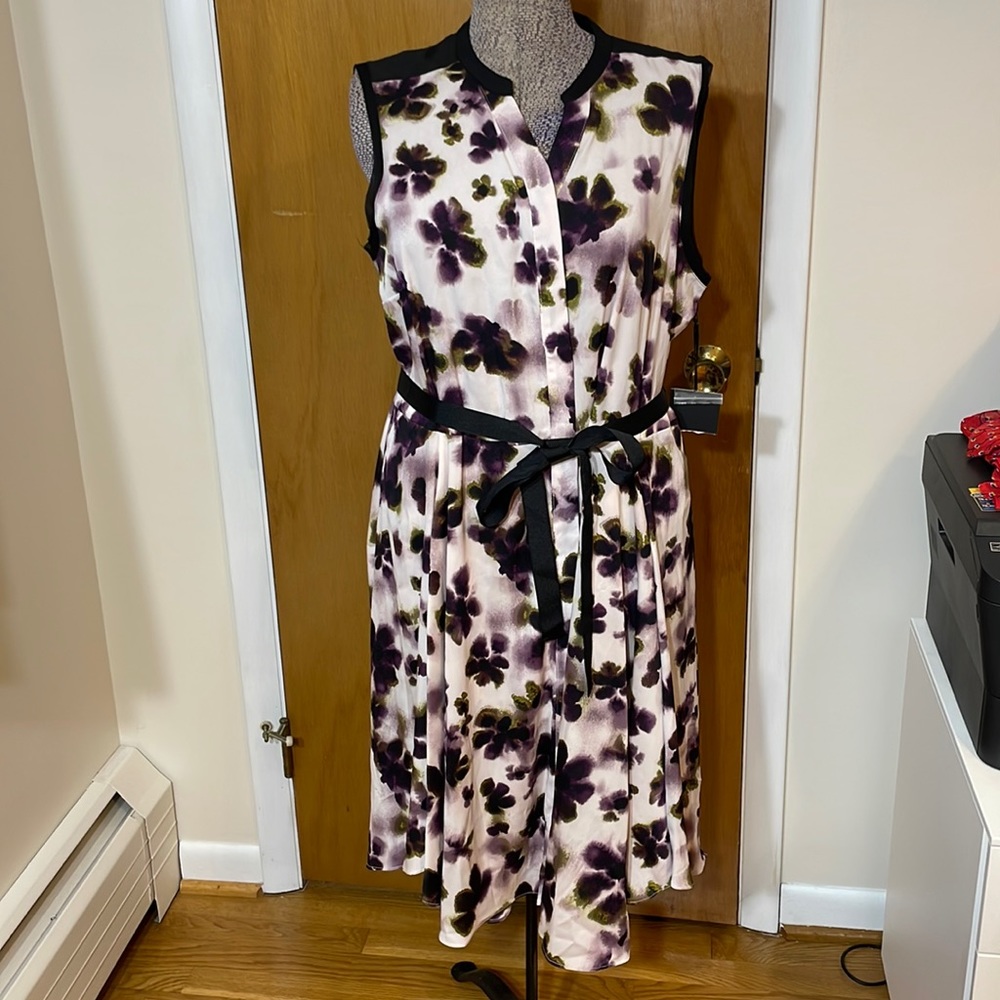 Simply Vera Vera Wang NWT Womens XL Sleeveless Dress Belted Button Down